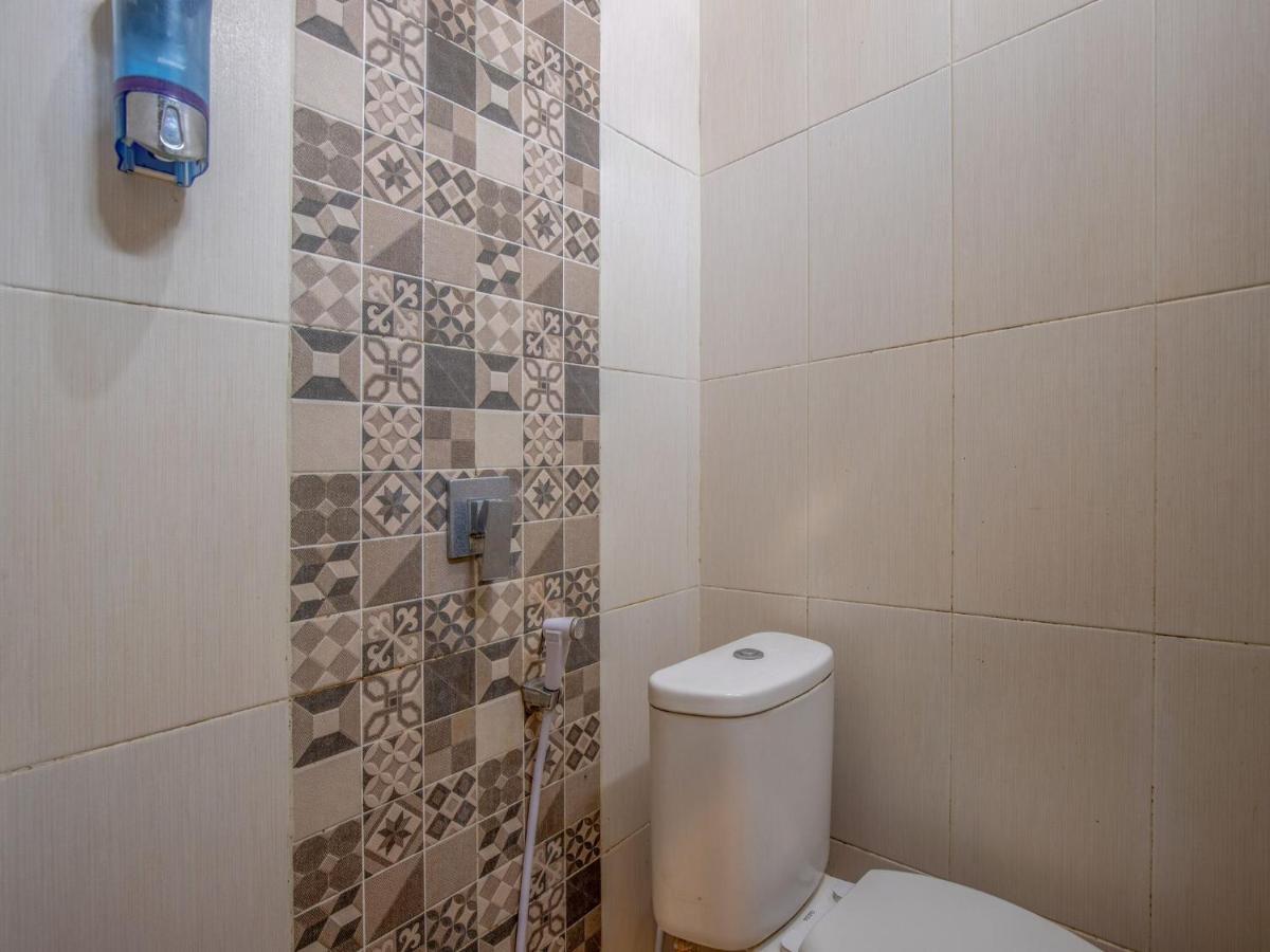 Casa Ts 16 Hotel Malang Ngoại thất bức ảnh
