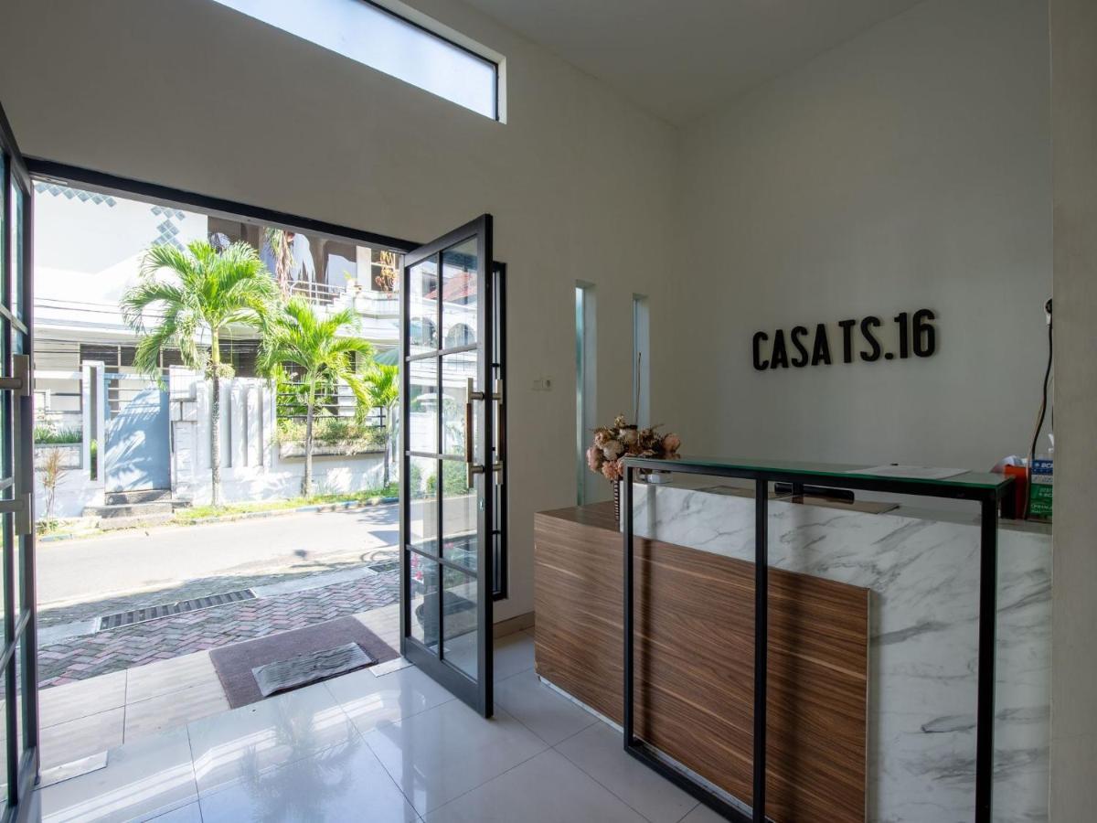 Casa Ts 16 Hotel Malang Ngoại thất bức ảnh